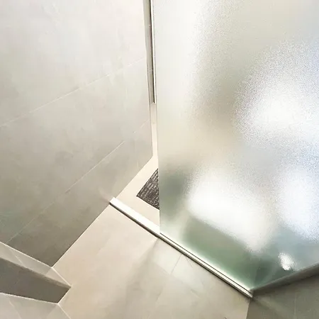 2 Bedroom 1015 Appartamento Golem (Tirana)
